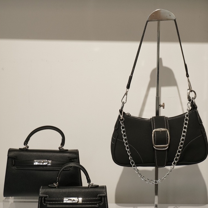 Túi xách nữ màu đen thời trang Crush Bag, túi da cao cấp sành điệu Onyourshoulder