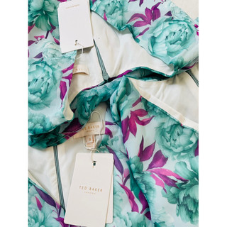 Đầm Ted .. baker xịn 🍀🍀🍀