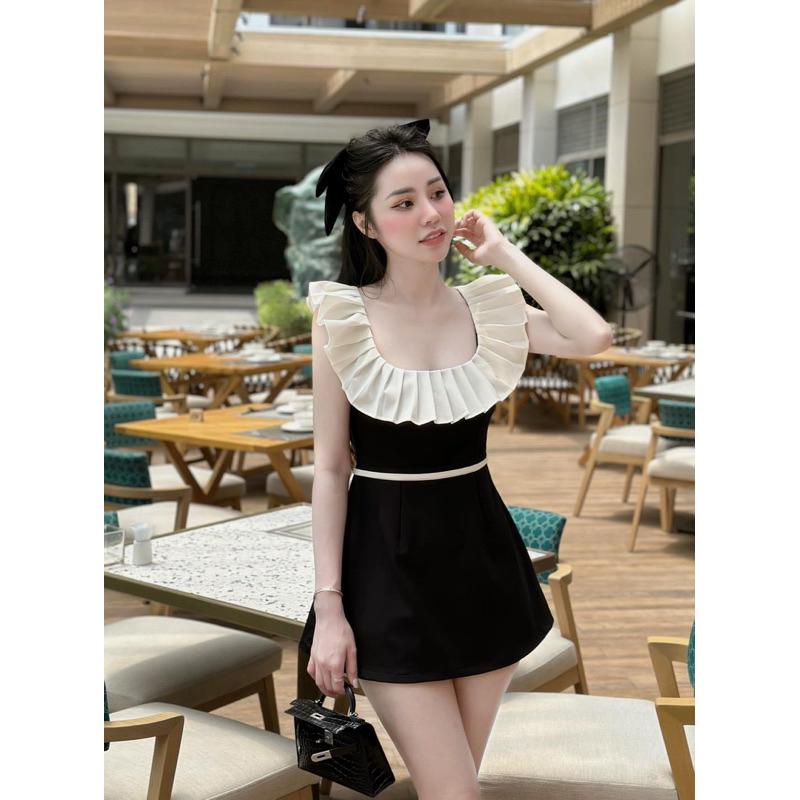 Set bộ jumsuit nữ bèo xếp ly TABISHOP Bộ đồ bay quần giả váy đen trắng dễ thương sang chảnh đi chơi đi dự tiệc | BigBuy360 - bigbuy360.vn