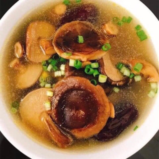 Nấm Hương Rừng Khô Tây Bắc Hàng Loại 1 Nấm Hương Rừng Tự Nhiên Xiên Que Gói 500g