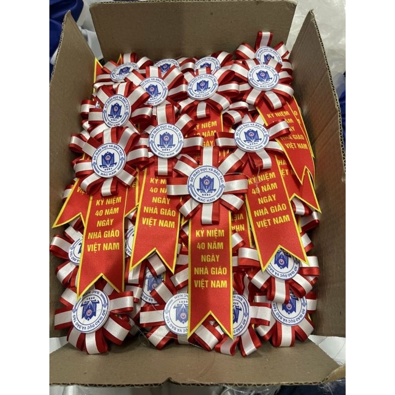 Hoa cài đại biểu