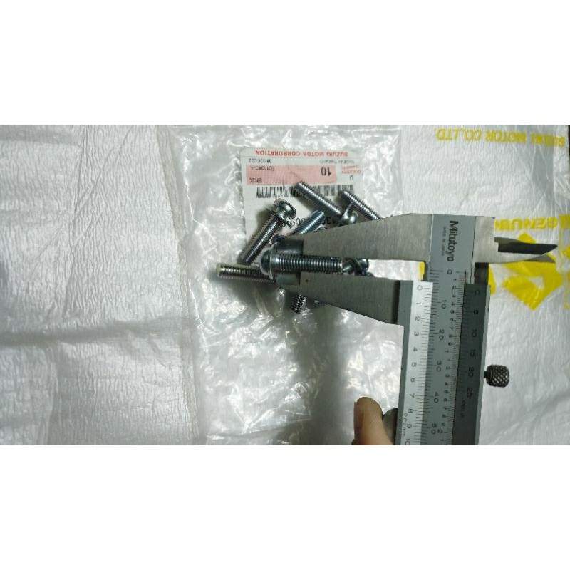 Ốc Lốc Mâm Lửa Cho Dòng Xe Satria 120, Xipo 110, Rgv -Hàng chính hãng