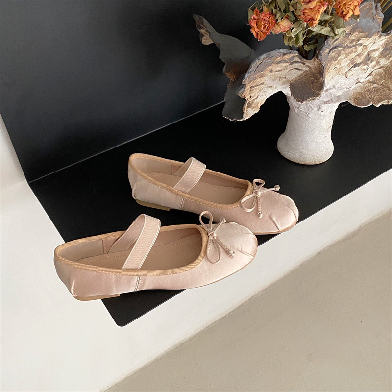 Giày búp bê vải có quai ba lê đế bằng phong cách Balletcore Jennie Backpink - Yannie
