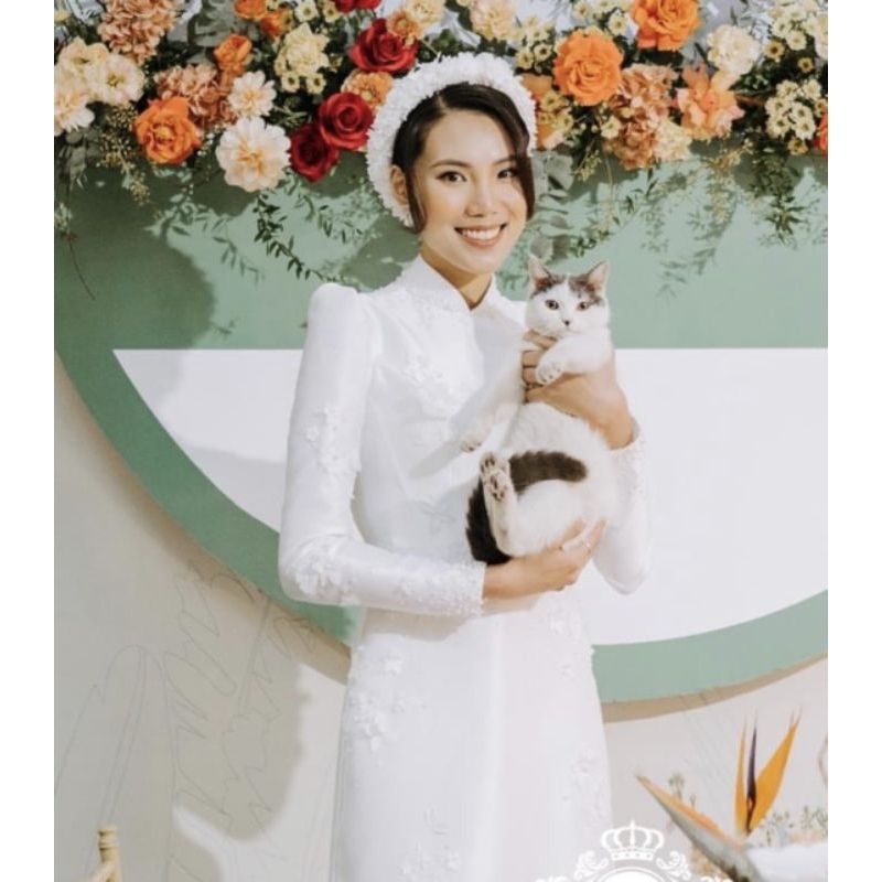 Áo dài cô dâu tay phồng đính hoa siêu đẹp