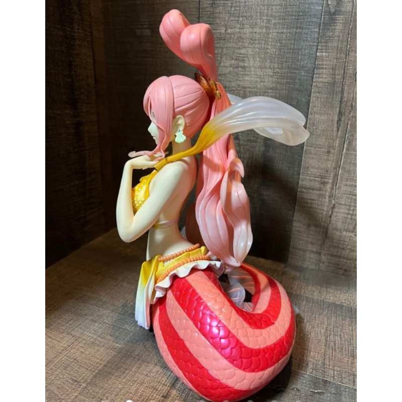 Mô hình One Piece - Công chúa tiên cá Shirahoshi FZ Bandai chính hãng