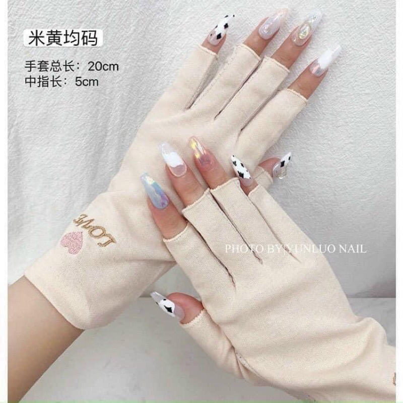 Găng tay chống tia UV làm nail