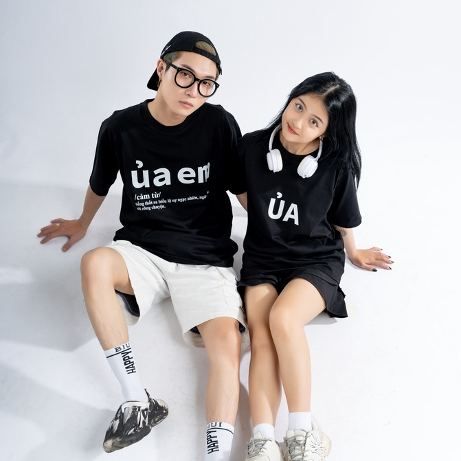 Áo Thun Local Brand Teeworld Ủa Em T-Shirt Trắng Đen Form Rộng Unisex Nam Nữ