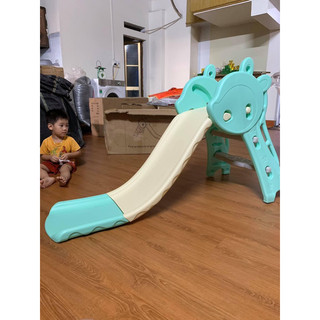 cầu trượt nai cho bé