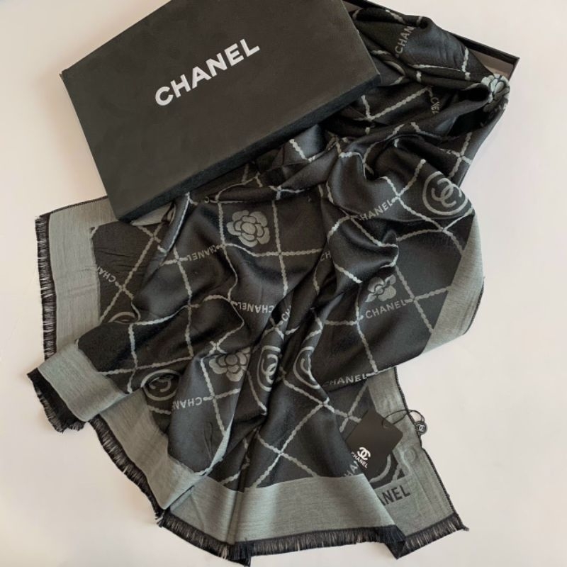 Khăn Đũi Channnel Hoa   - Khăn choàng hàng có sẵn