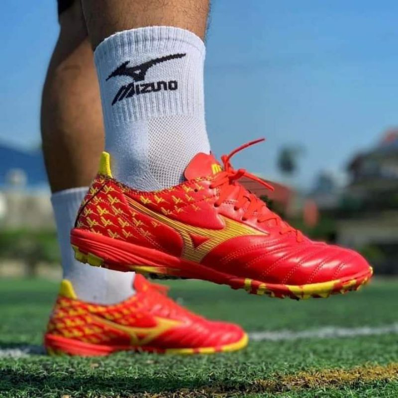Giày Bóng Đá Sân Cỏ Nhân Tạo Mizuno Neo 3 Pro Các Màu , tất dệt kim