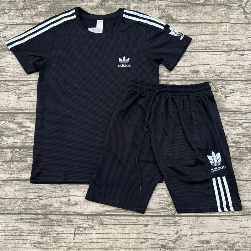 Bộ thể thao cộc tay nam, bộ xốp nam thêu logo cao cấp chất liệu vải xốp bóng co dãn thấm hút mồ hôi tốt