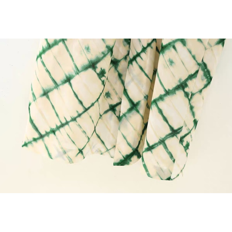 Đầm kẻ sọc lệch vai