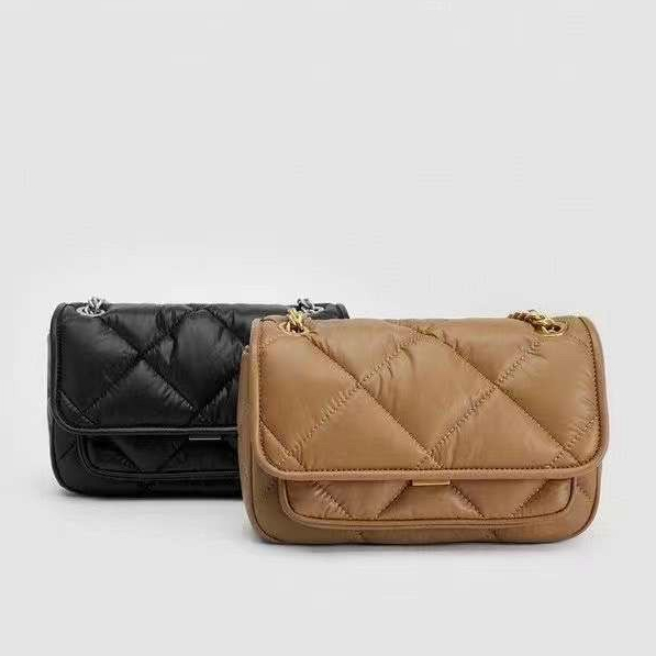 Túi nữ đeo vai ,đeo chéo chất da nhăn mêm mịn kèm túi giấy có ngăn phụ