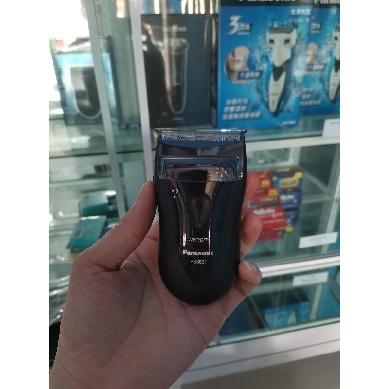 💎 Máy cạo râu cạo khô Panasonic ES 3831 màu đen sang trọng