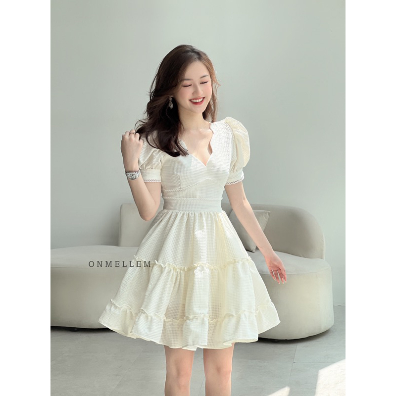 Mell13 dress - Váy bèo viền ren cổ V dáng ngắn Onmellem