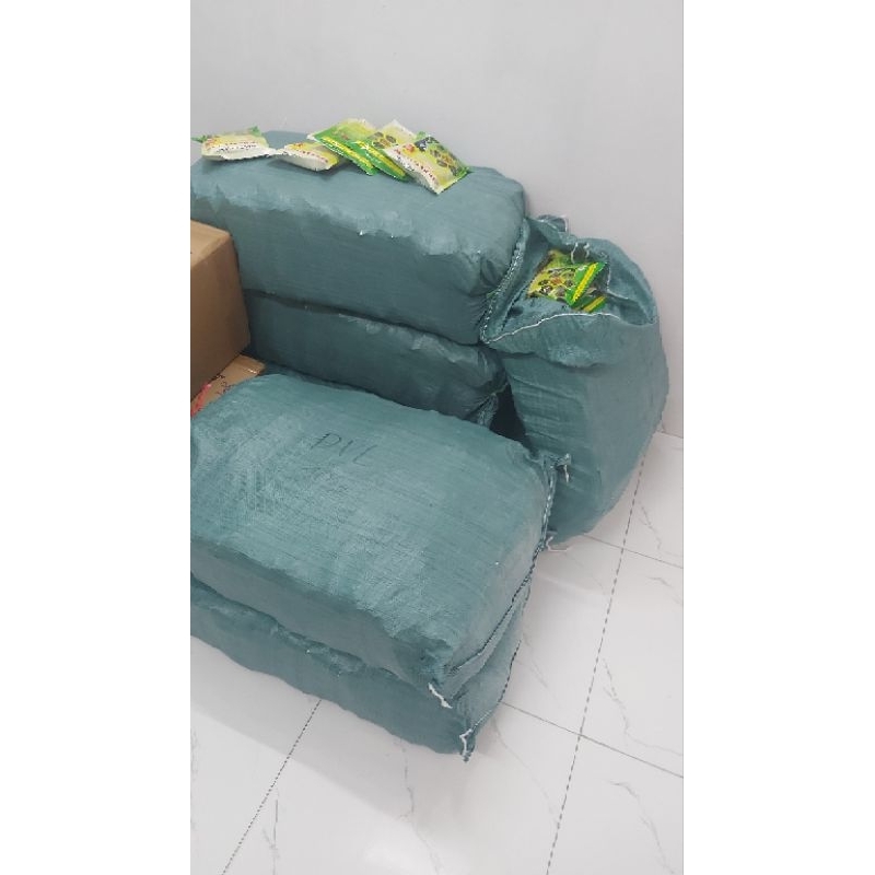 Cám Đa Vi Lượng Nhất Hoàng loại 500g