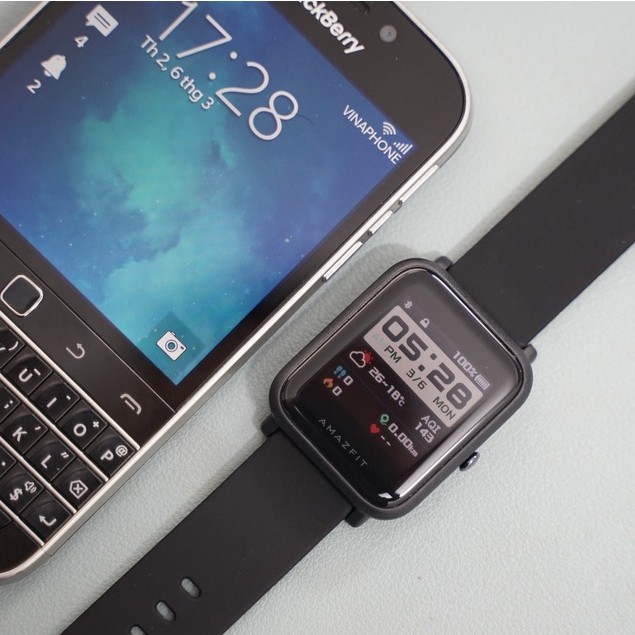 Đồng hồ thông minh amazfit Bip lite