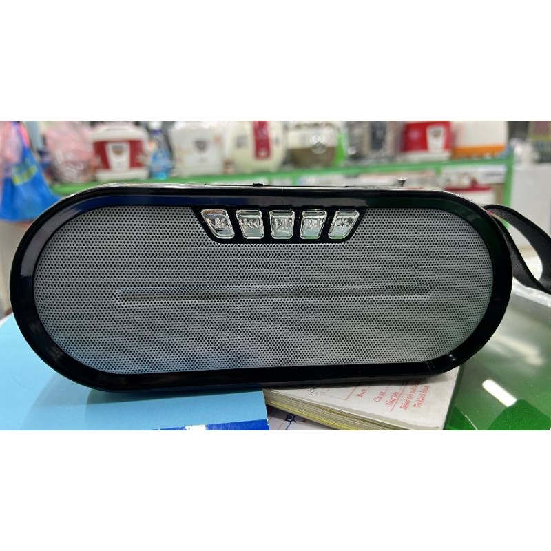 loa nghe nhạc Bluetooth pin tích năng lượng mặt trời có FM radio tiếng bas cực trắc và ấm