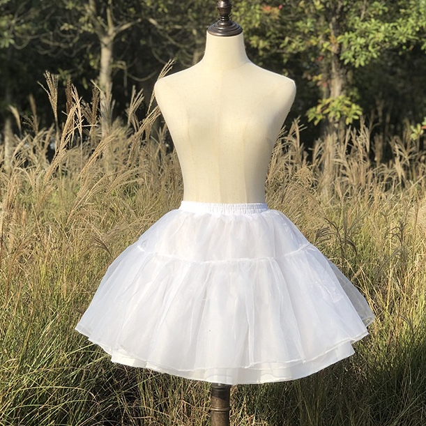 Sẵn -Tùng phồng 45cm 4 lớp không xương