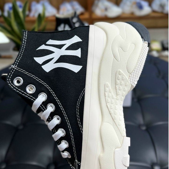 Giày thể thao sneaker MLBB Chunky High NY Đen Đế Cao 6cm Siêu Tôn Dáng