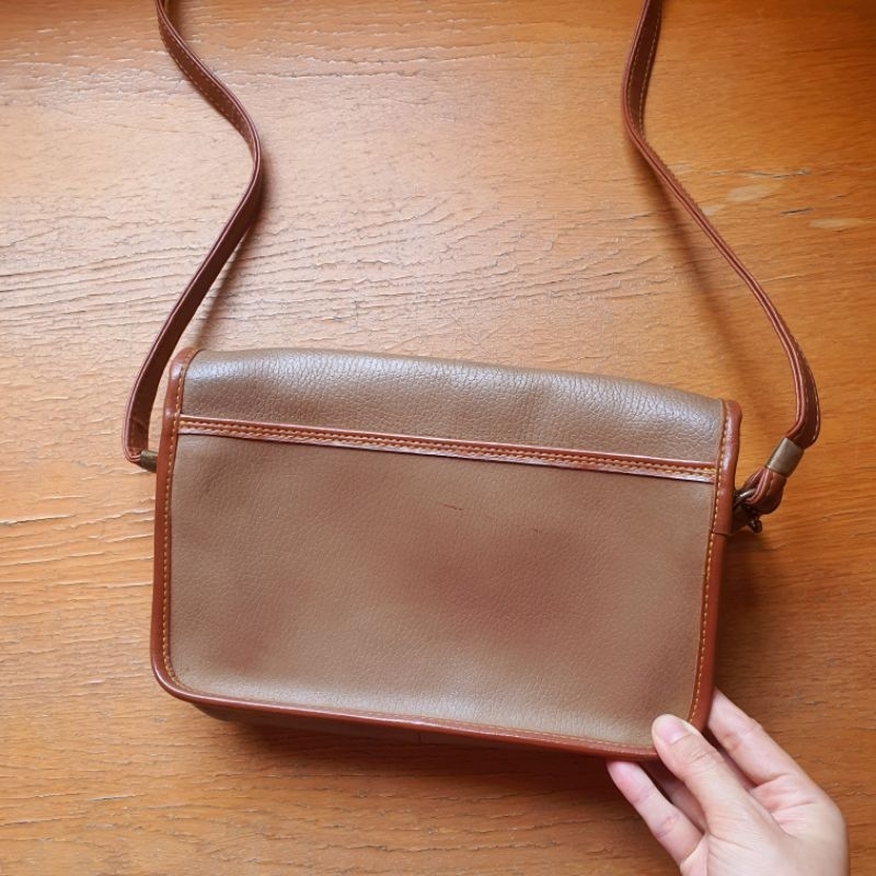 Túi đeo chéo da thật vintage mộc nguyên miếng - em và nắng