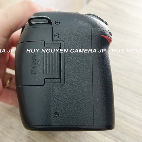 SALE XẢ KHO !! MÁY ẢNH Nikon D80  Đẹp 93-99.99% và ống kính 35 70 AF lấy nét tự động.