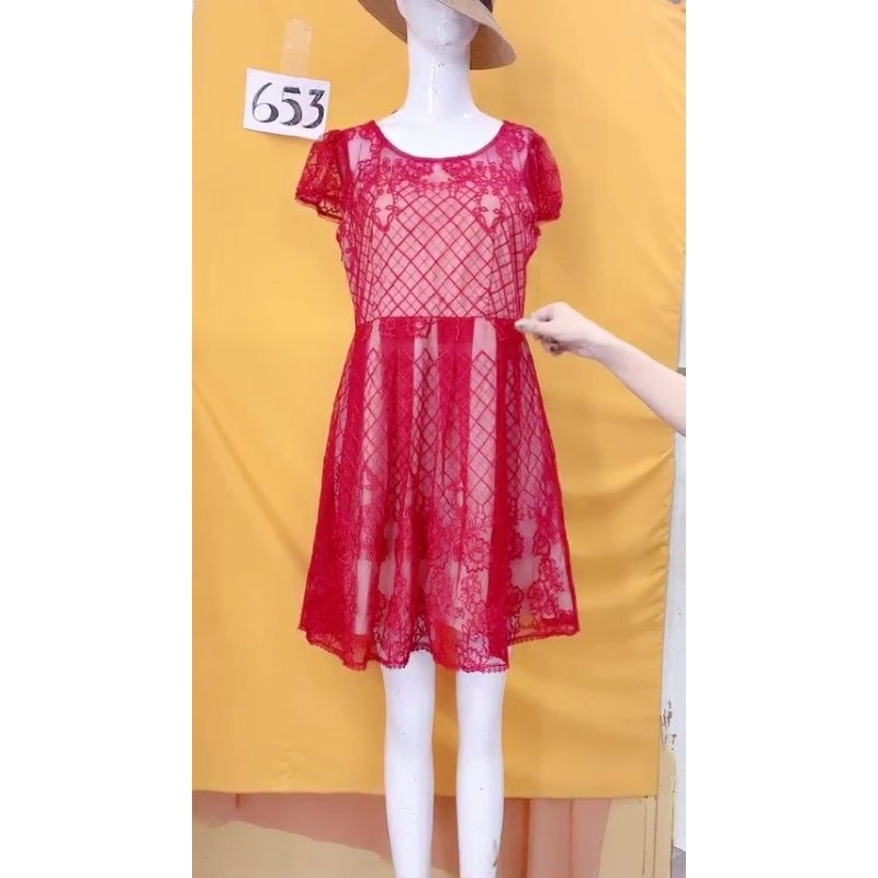 đầm ren lưới lót voan size M/L. S653