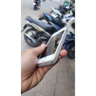 Ốp lưng iPhone 5/5S/5SE hình bóng đá barcelona