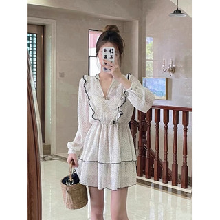 Đầm trắng TQ baby doll tầng xoè