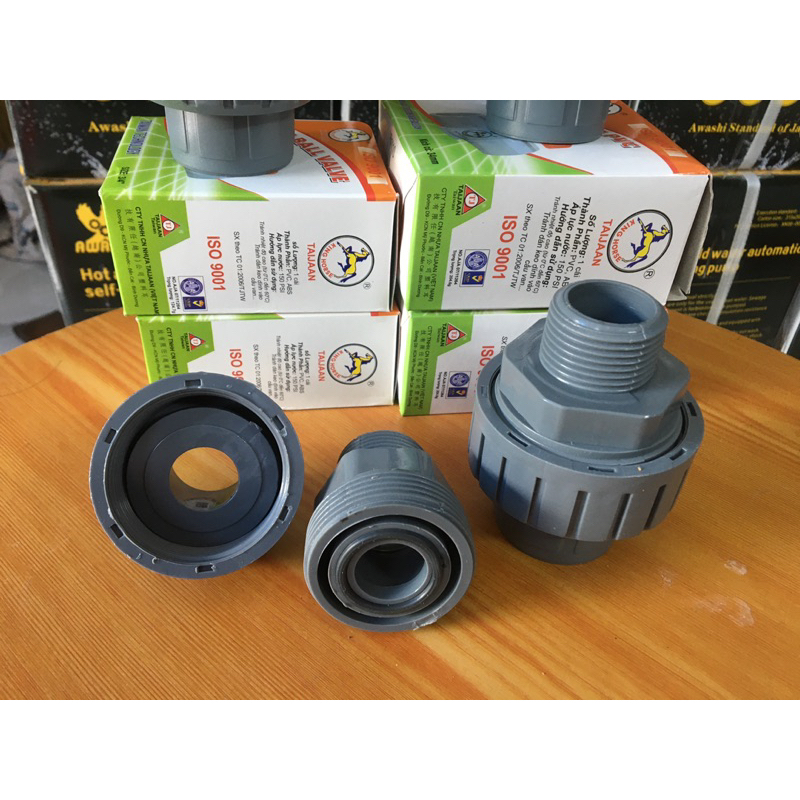 racco ren nhựa pvc