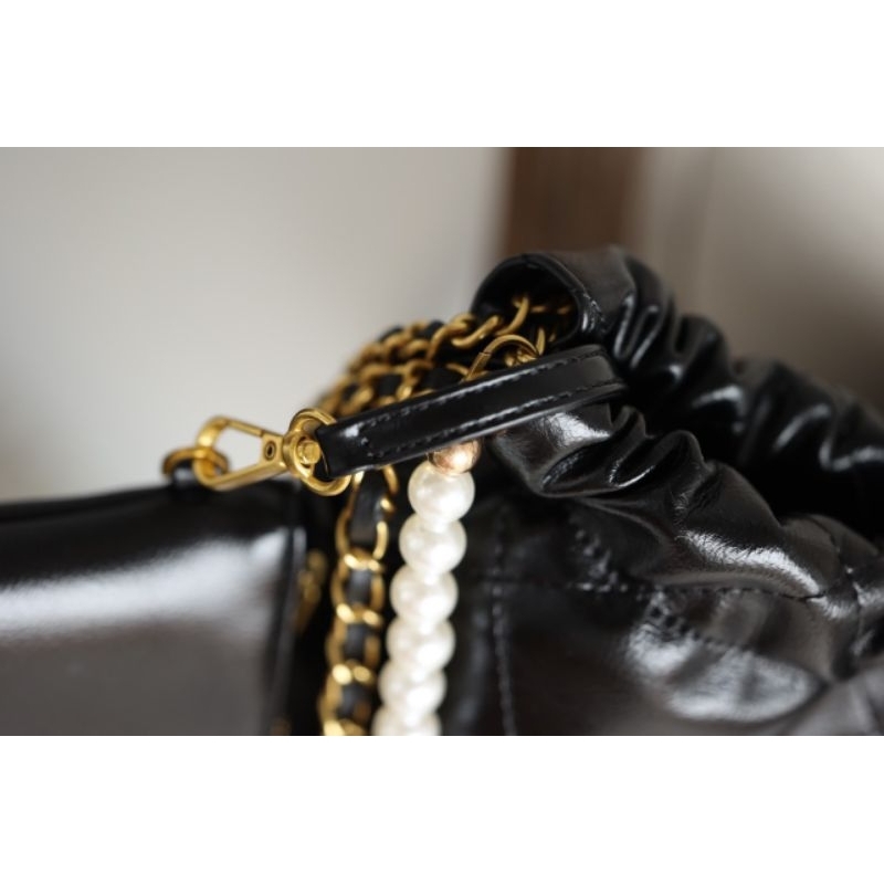 Túi xách nữ C.N 22 bag hot dã man chất da cực mềm mướt dây đeo thêm điểm nhấn cực xinh về 2 size(sz20 và sz23)