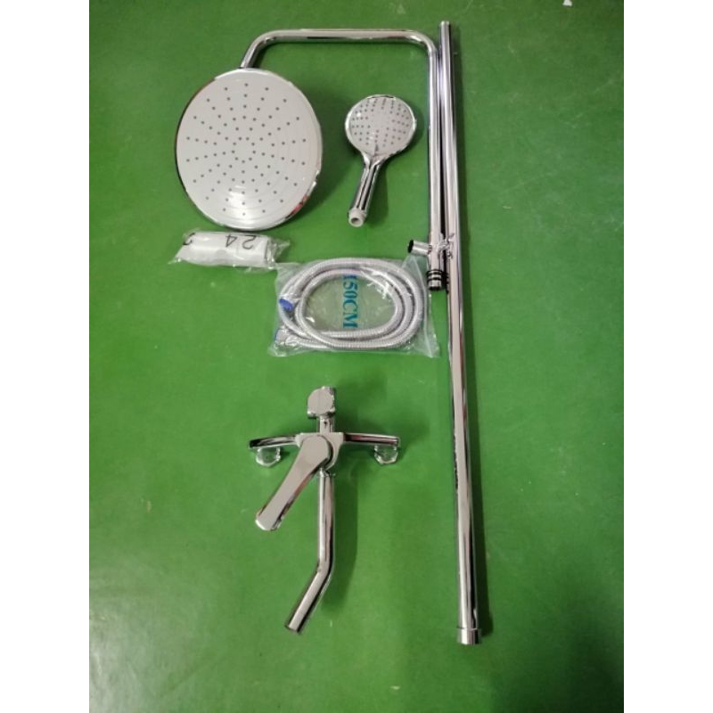 Sen cây tắm đứng nóng lạnh thân tròn giá rẻ tại Tphcm