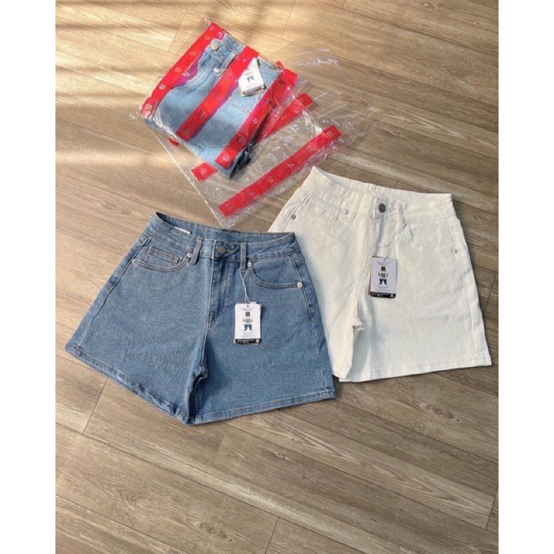 Quần Short Jeans Thêu Gấu Whoau Xịn Đẹp