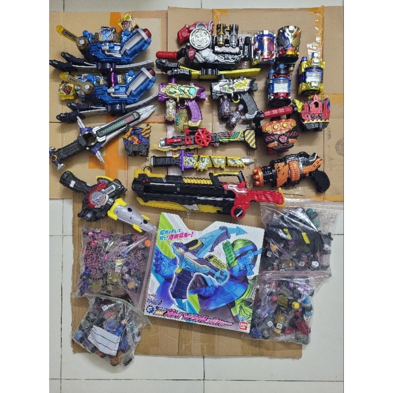 Đồ chơi Kamen Rider các loại có sẵn - Liên hệ nhắn tin cho shop