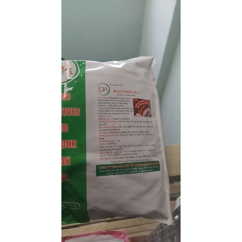Phụ gia tạo màu hồng đỏ cho nem chua,xúc xích,pate,jambon Muối đỏ/Hacomix DA 1kg