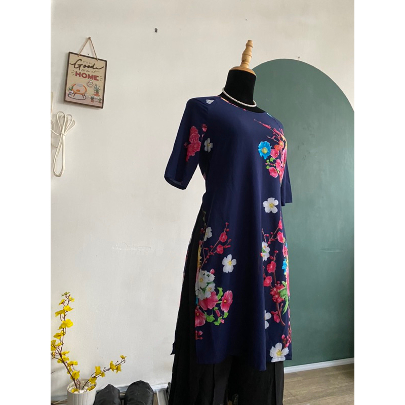 Bộ bà ba trung niên cách tân