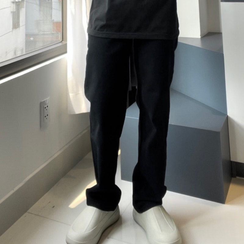 QUẦN JEANS SUÔNG ỐNG RỘNG_ĐEN & XÁM - COMFORT JEANS'S KN