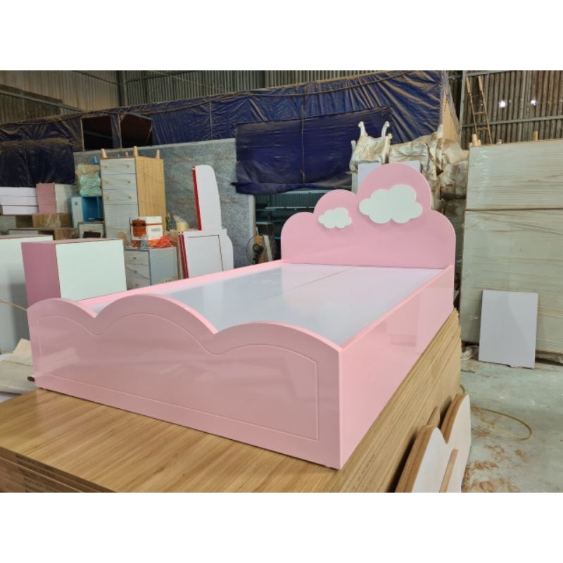 Một số mẫu giường cho bé trai bé gái