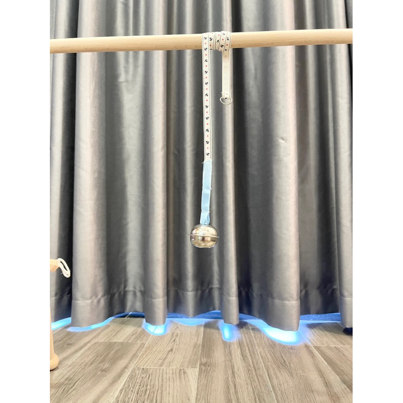 Vòng gỗ cầm nắm cho bé 3-6 tháng. vòng montessori vận đông thô