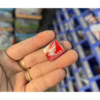 Tem cánh chim Honda nổi