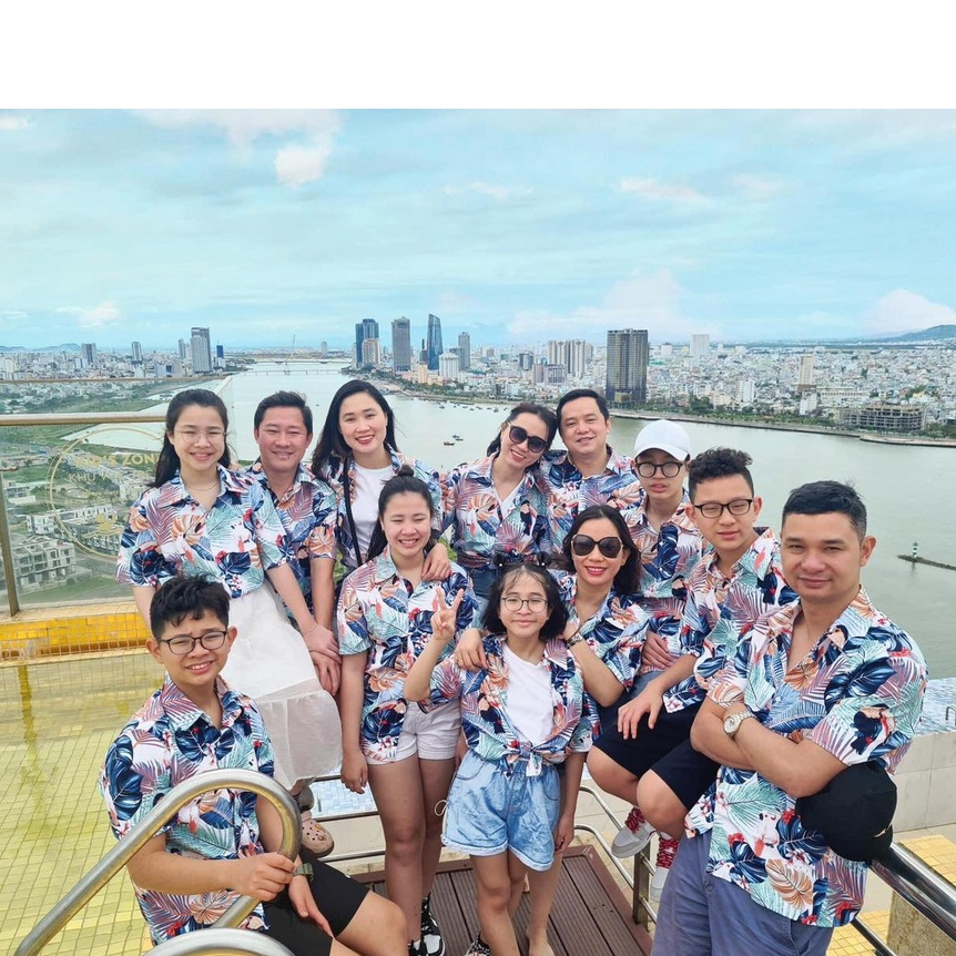 Bộ Quần Áo Họa Tiết Hoa Lá Đi Biển cho Gia Đình, team