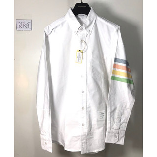 Áo sơ mi Thom Brown trắng viền 4 màu cầu vòng
