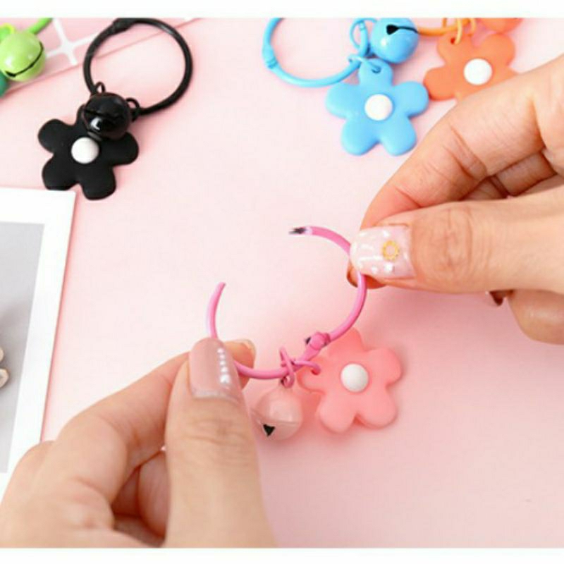 Móc Khoá Hoa Đính Chuông Dễ Thương, Trang Trí Túi Ví..