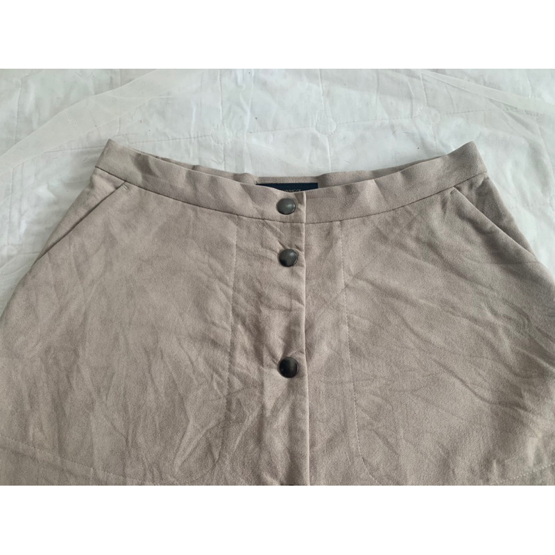 Chân váy chữ A V1181 form ngắn dáng xoè chất vải da lộn mịn 1 lớp 2hand Nhật si tuyển ảnh thật