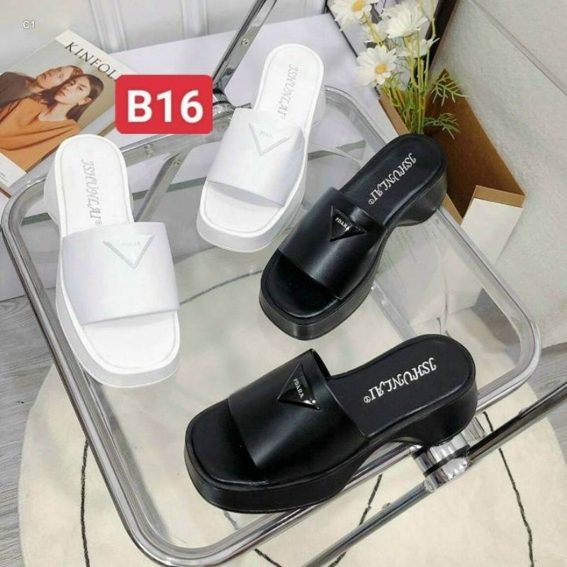 Dép bánh mì đế cao quai ngang gắn khóa xinh mẫu mới trend 2023