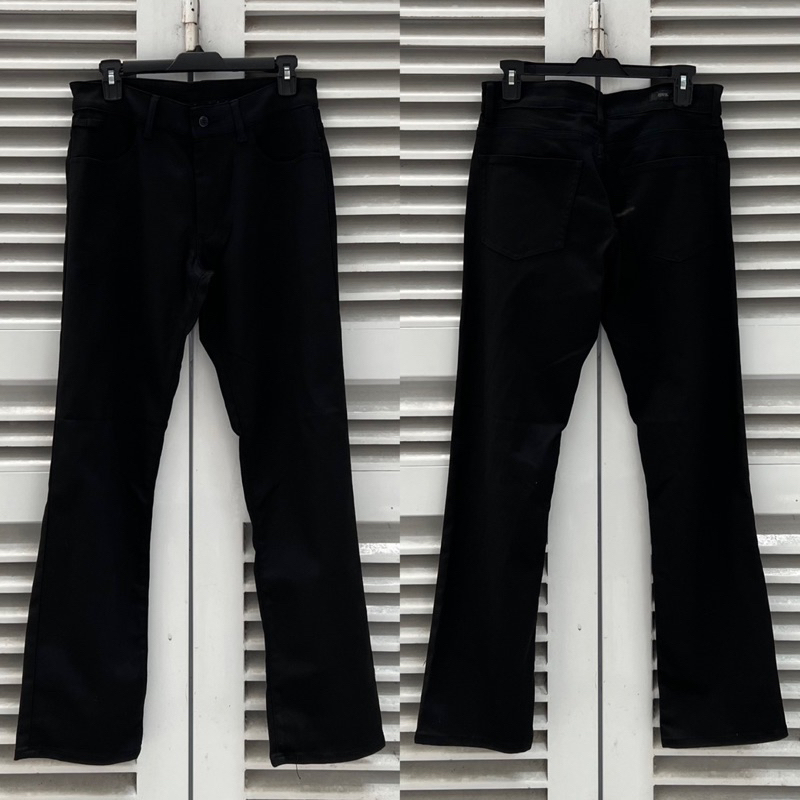 Quần Kaki EdWjn hàng hãng form basic hơi loe