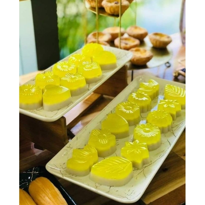 Khuôn silicon làm thạch rau câu, bánh da lợn , kẹo dẻo 8 họa tiết hoa lá tim