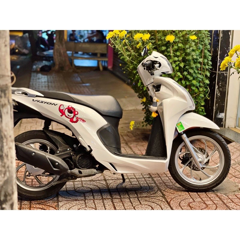 Bộ tem Gấu Dâu Lotso siêu dễ thương trang trí, dán mọi loại xe