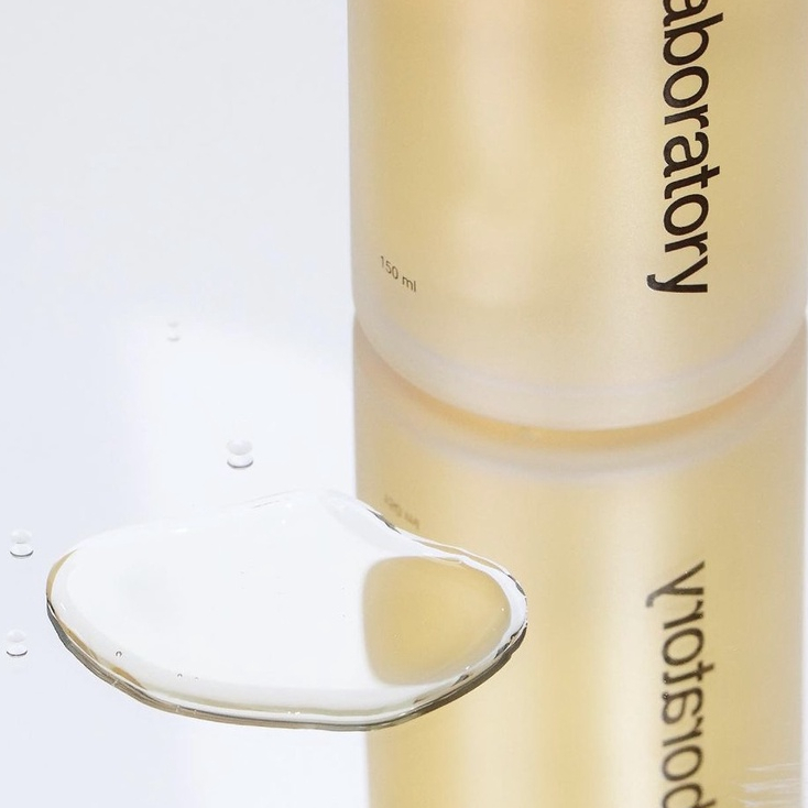 Nước Thần Dưỡng Cam thảo đen da mụn CNP