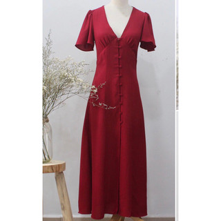 đầm của khách chốt lộn xộn